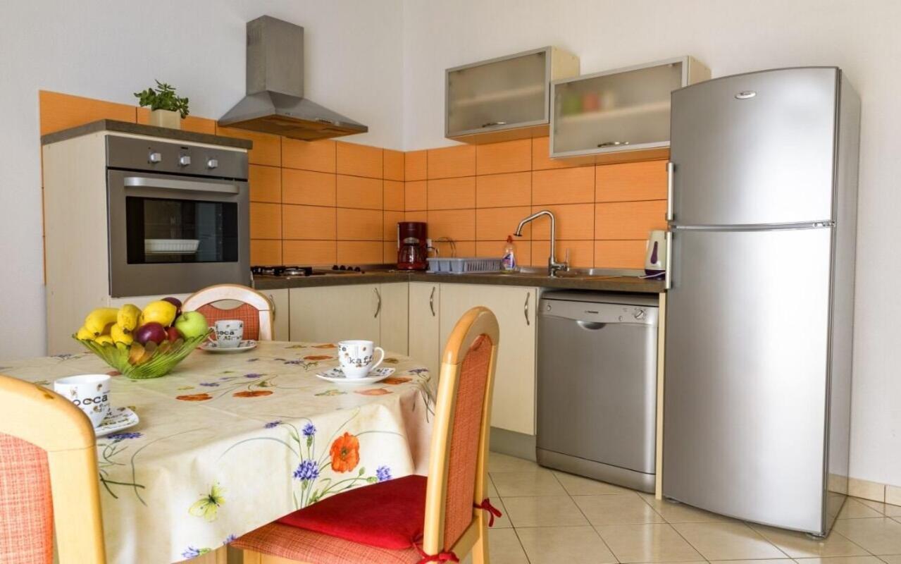 Apartments Domagoj - On The Beach Lukovo Šugarje Zewnętrze zdjęcie